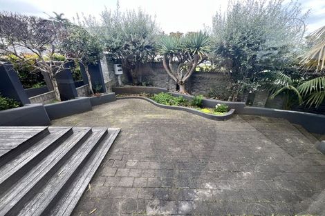 Photo of property in 26 Marama Street, Castor Bay, Auckland, 0620