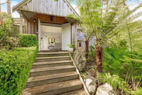 Photo of property in 175 Mcgregor Road, Clevedon, Papakura, 2582