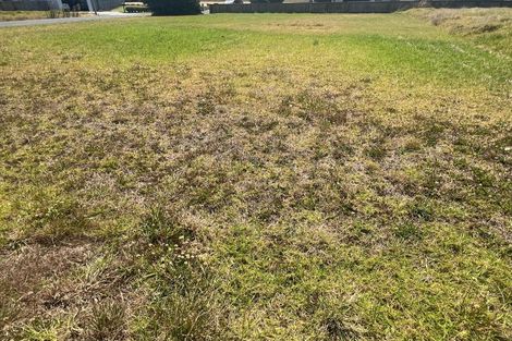 Photo of property in 2 Pipi Place, Baylys Beach, 0377