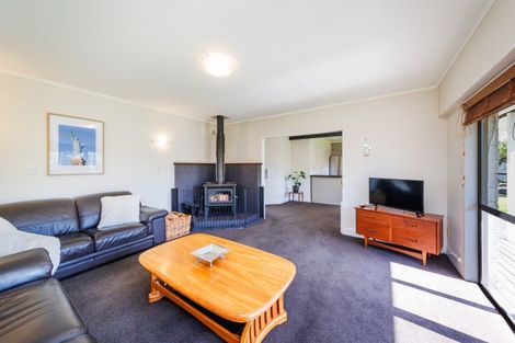 Photo of property in 27 Aintree Crescent, Awapuni, Palmerston North, 4412