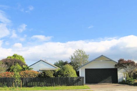 Photo of property in 10 Topaz Drive, Papamoa Beach, Papamoa, 3118