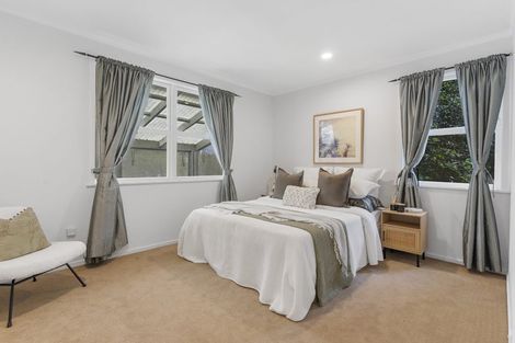 Photo of property in 3 Keldale Place, Forrest Hill, Auckland, 0620