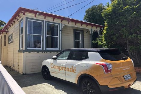 Photo of property in 15 Caroline Street, Mount Victoria, Wellington, 6011