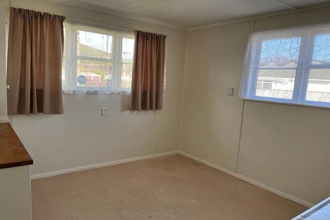 Photo of property in 9 Atiawa Crescent, Waiwhetu, Lower Hutt, 5010