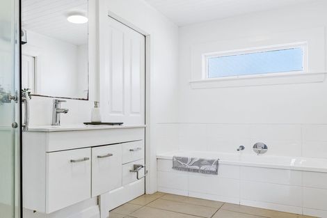 Photo of property in 96 Randolph Street, Woolston, Christchurch, 8062