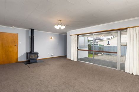 Photo of property in 11 Coronation Street, Waimate, 7924