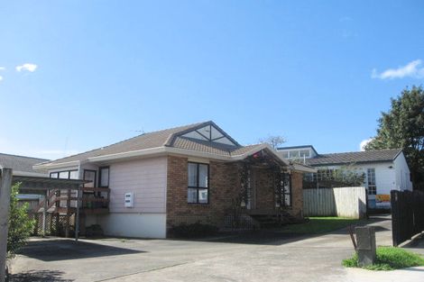 Photo of property in 1/26 De Quincey Terrace, Highland Park, Auckland, 2010