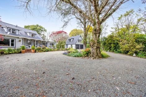 Photo of property in 279 Manutahi Road, Lepperton, New Plymouth, 4372