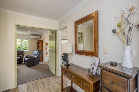 Photo of property in 118 School Road, Te Horo, Otaki, 5582