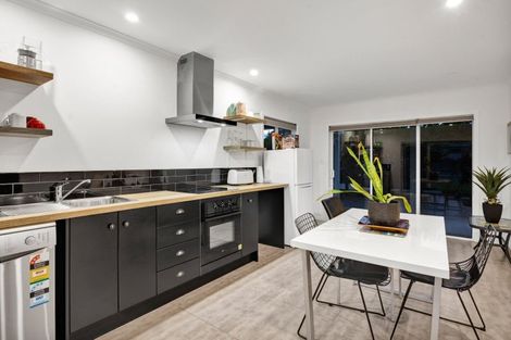 Photo of property in 5 Dorset Street, Opunake, 4616