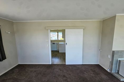 Photo of property in 42 Bartholomew Road, Levin, 5510