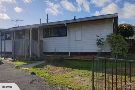 Photo of property in 7 Nugget Grove, Raumati Beach, Paraparaumu, 5032