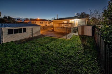 Photo of property in 186 Mahia Road, Wattle Downs, Auckland, 2103