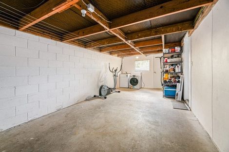 Photo of property in 2/59 Archibald Road, Kelston, Auckland, 0602