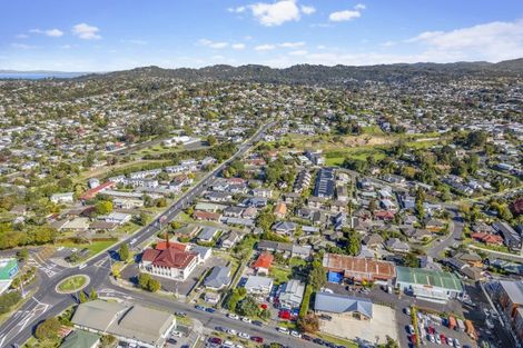 Photo of property in 1/8 Westward Ho, Glen Eden, Auckland, 0602