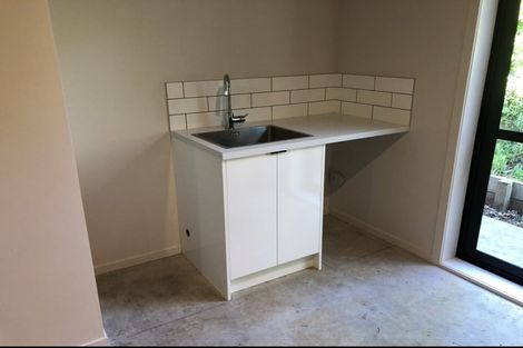 Photo of property in 427 Carrington Street, Upper Vogeltown, New Plymouth, 4310