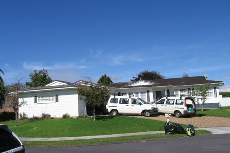Photo of property in 4 Hemsway Place, Sunnyhills, Auckland, 2010