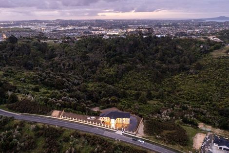 Photo of property in 83 Griggs Road, East Tamaki Heights, Auckland, 2016