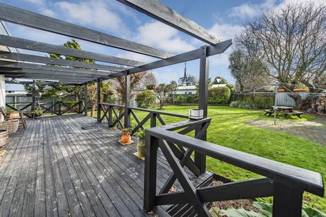 Photo of property in 14 Riwai Street, Templeton, Christchurch, 8042