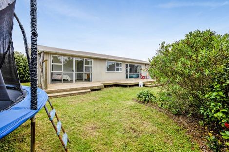 Photo of property in 1 Pohutukawa Drive, Opunake, 4616