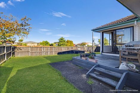 Photo of property in 5 Minifie Avenue, Melville, Hamilton, 3206