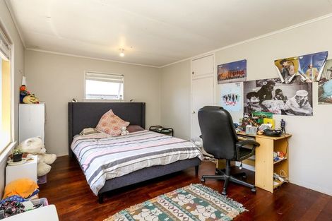 Photo of property in 32 Lawry Street, Blagdon, New Plymouth, 4310