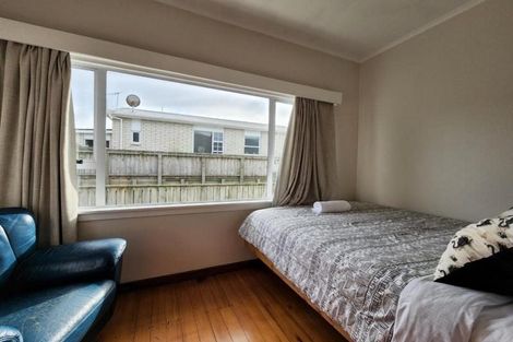 Photo of property in 8 Henui Street, Strandon, New Plymouth, 4312