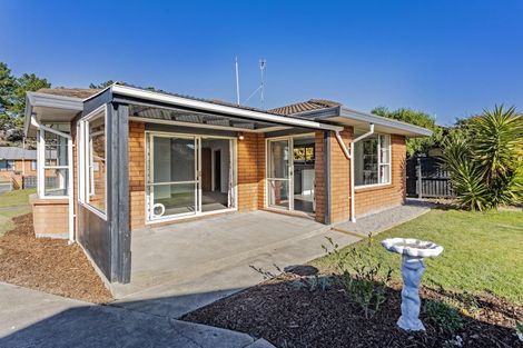 Photo of property in 89 Waratah Street, Avondale, Christchurch, 8061