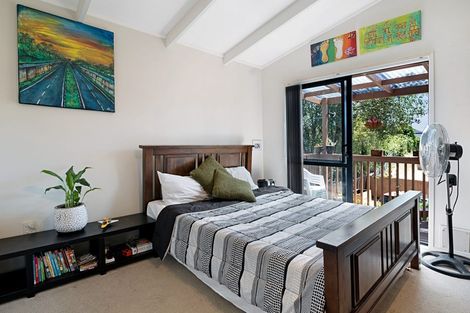 Photo of property in 53a Sheridan Drive, New Lynn, Auckland, 0600