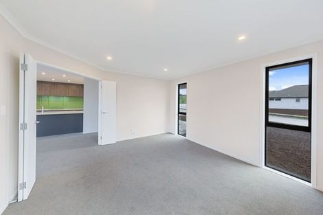 Photo of property in 18 Peter Bourne Drive, Pokeno, 2402