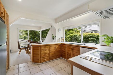 Photo of property in 13b Rodney Road, Northcote Point, Auckland, 0627