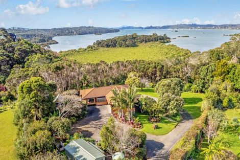 Photo of property in 199 Rangitane Road, Kerikeri, 0294