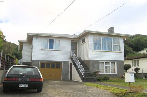 Photo of property in 17 Khouri Avenue, Karori, Wellington, 6012
