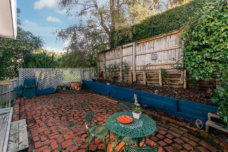 Photo of property in 2/94 Nigel Road, Browns Bay, Auckland, 0630