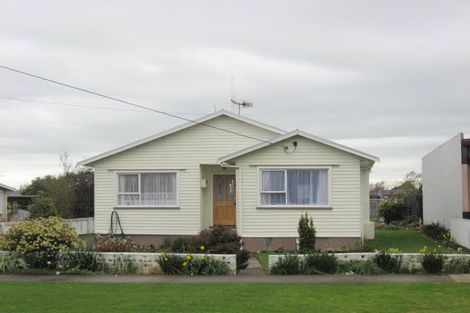 Photo of property in 140 Queen Street West, Levin, 5510