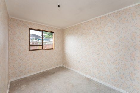 Photo of property in 13 Hewson Crescent, Otaki Beach, Otaki, 5512