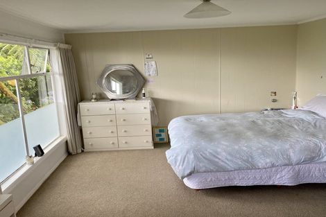 Photo of property in 70 Homebush Road, Khandallah, Wellington, 6035