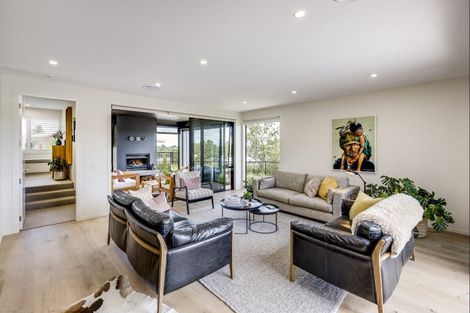 Photo of property in 72 Breadalbane Avenue, Havelock North, 4130