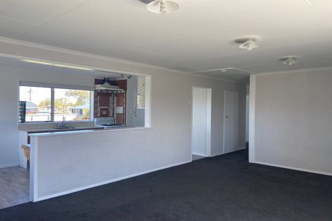 Photo of property in 8 O'byrne Street, Waikiwi, Invercargill, 9810