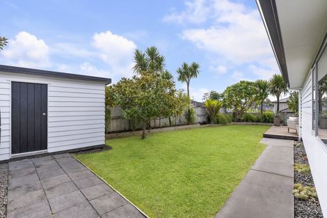 Photo of property in 6 Turpin Road, Riverhead, 0820