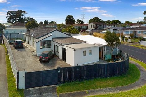 Photo of property in 76 Wickman Way, Mangere East, Auckland, 2024