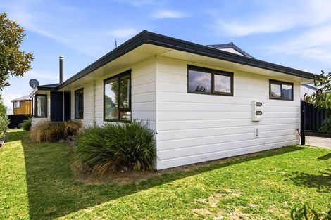 Photo of property in 84 Hyde Avenue, Richmond Heights, Taupo, 3330