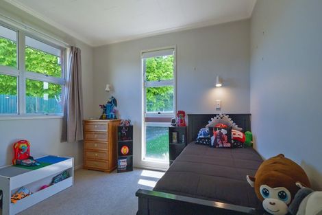 Photo of property in 31 Somerset Crescent, Highbury, Palmerston North, 4412