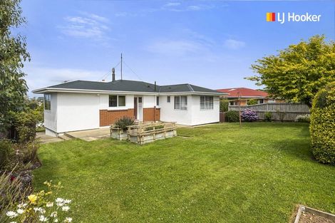 Photo of property in 17 Salmond Street, Halfway Bush, Dunedin, 9010