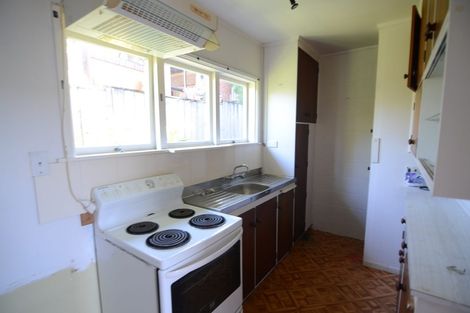 Photo of property in 486 Blockhouse Bay Road, Blockhouse Bay, Auckland, 0600