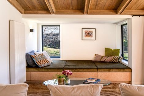 Photo of property in 10 Preston Drive, Arrowtown, 9302