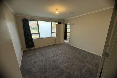 Photo of property in 2 Sim Street, Johnsonville, Wellington, 6037