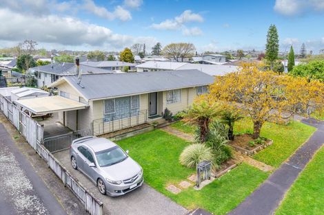 Photo of property in 16 Grange Avenue, Nawton, Hamilton, 3200