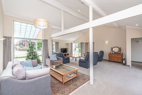 Photo of property in 17 Norfolk Drive, Otamatea, Whanganui, 4500