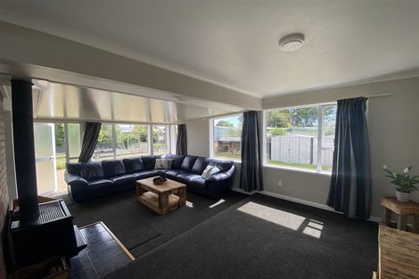 Photo of property in 65 Studholme Street, Temuka, 7920
